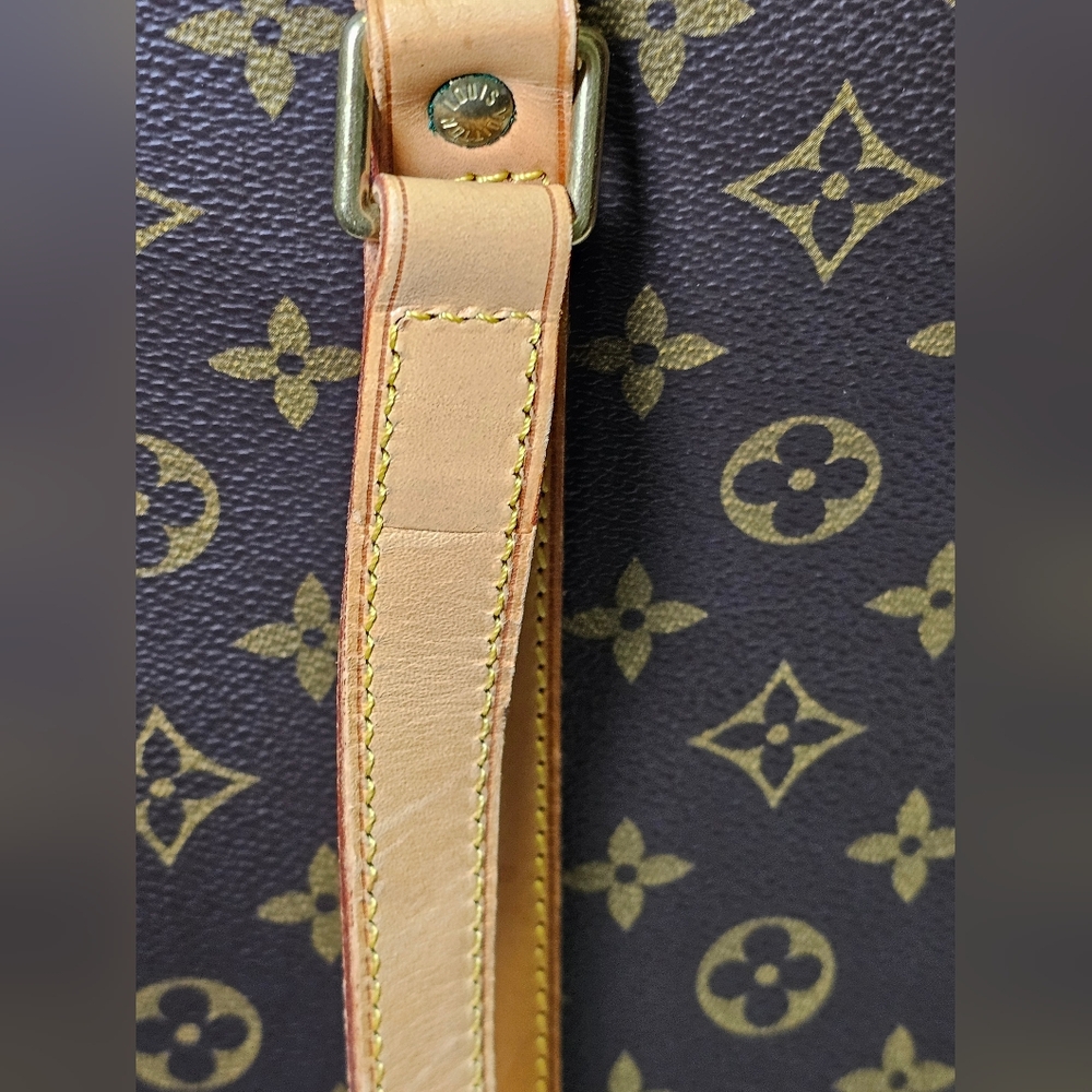 Louis Vuitton Babylone Monogram Tote - Picture 16 of 16